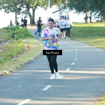 Runner Photo 6136002