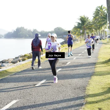 Runner Photo 6136027