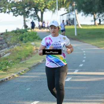 Runner Photo 6136046