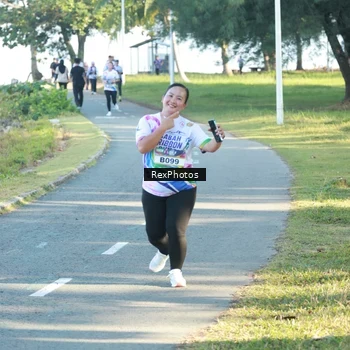 Runner Photo 6136053