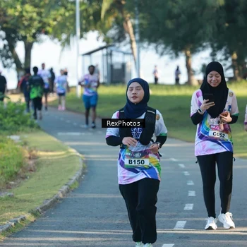 Runner Photo 6136056