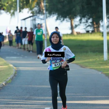 Runner Photo 6136088