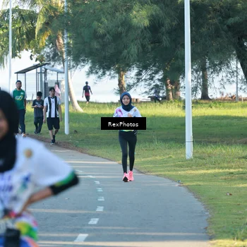 Runner Photo 6136089