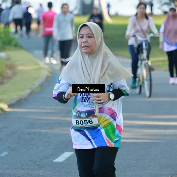 Runner Photo 6136104