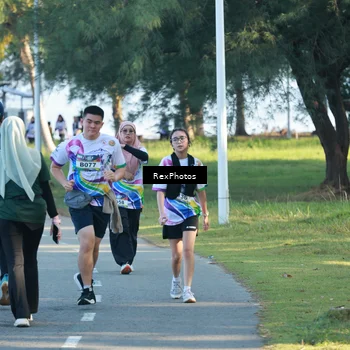 Runner Photo 6136114