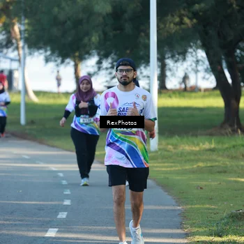 Runner Photo 6136142