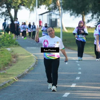Runner Photo 6136143