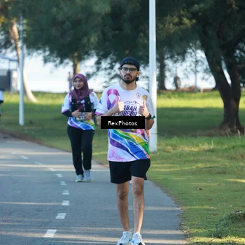 Runner Photo 6136147