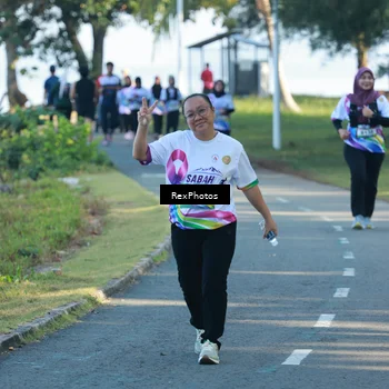 Runner Photo 6136149