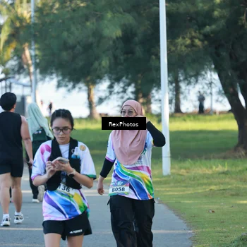 Runner Photo 6136171