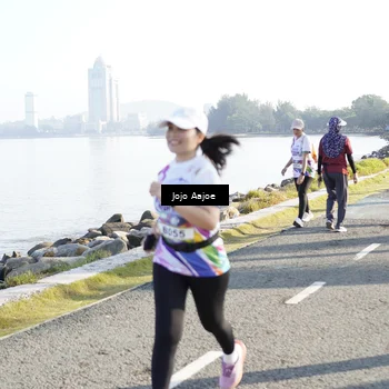Runner Photo 6136210