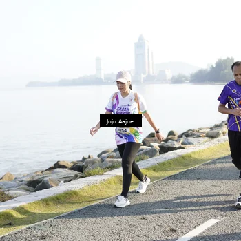 Runner Photo 6136219