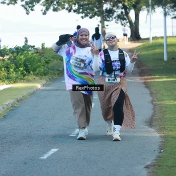 Runner Photo 6136302