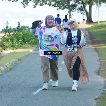Runner Photo 6136336