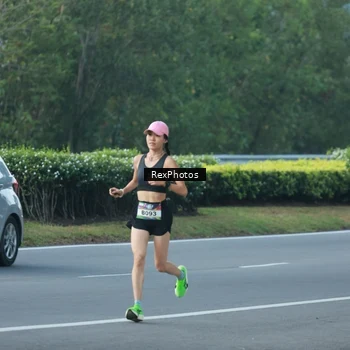 Runner Photo 6136367