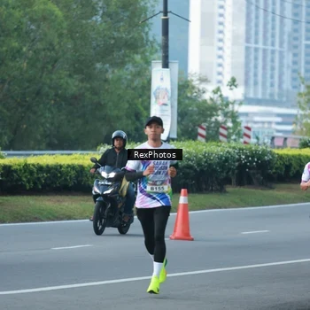 Runner Photo 6136389