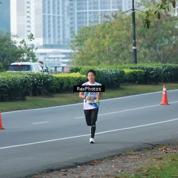 Runner Photo 6136403
