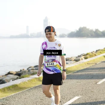 Runner Photo 6136534