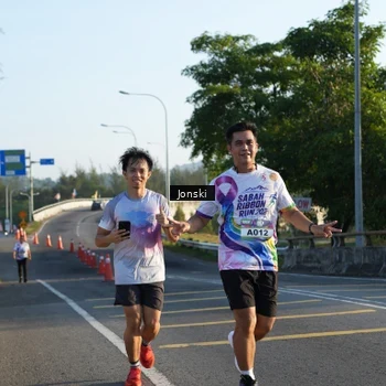 Runner Photo 6136572