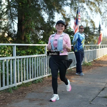 Runner Photo 6136594