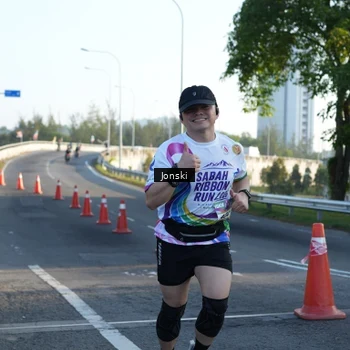Runner Photo 6136595