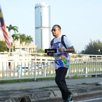 Runner Photo 6136610