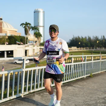 Runner Photo 6136643