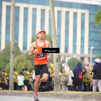 Runner Photo 6136655