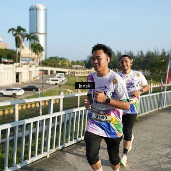 Runner Photo 6136674