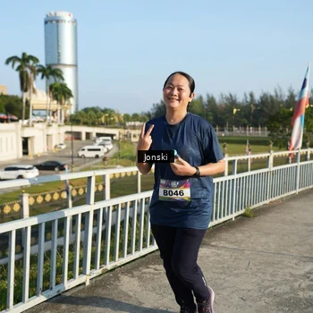 Runner Photo 6136695