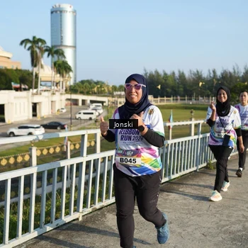 Runner Photo 6136708
