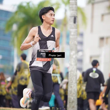 Runner Photo 6136736