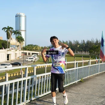 Runner Photo 6136760