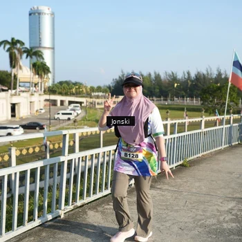Runner Photo 6136794