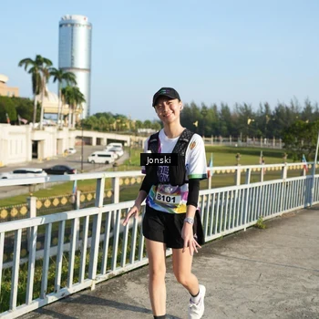 Runner Photo 6136796