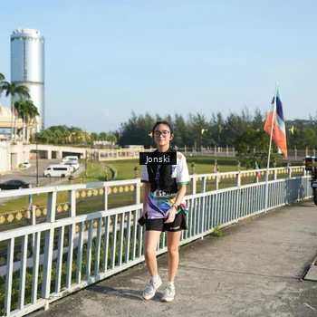 Runner Photo 6136800