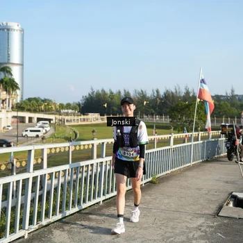 Runner Photo 6136807