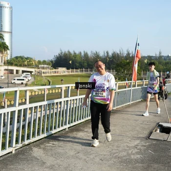 Runner Photo 6136829