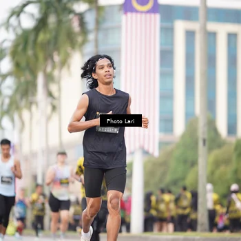 Runner Photo 6136834