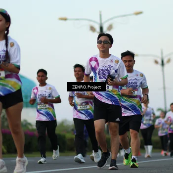 Runner Photo 6136864
