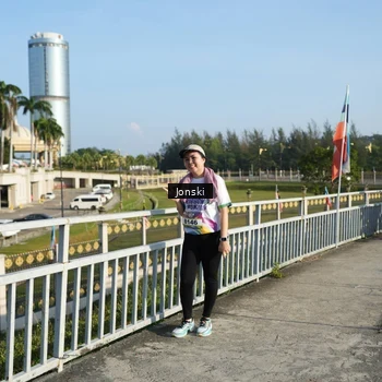 Runner Photo 6136882