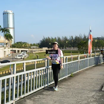 Runner Photo 6136887