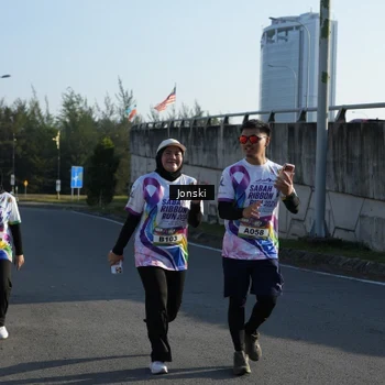 Runner Photo 6136898