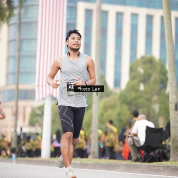Runner Photo 6136929