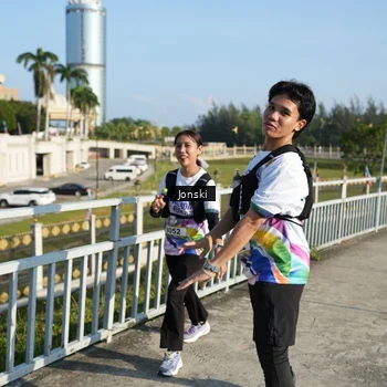 Runner Photo 6136943