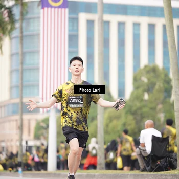 Runner Photo 6136948