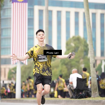 Runner Photo 6136955