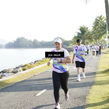 Runner Photo 6136975