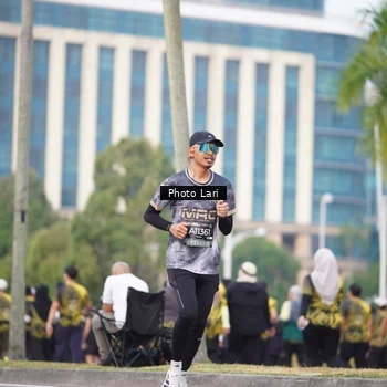 Runner Photo 6136977