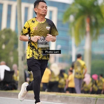 Runner Photo 6136990